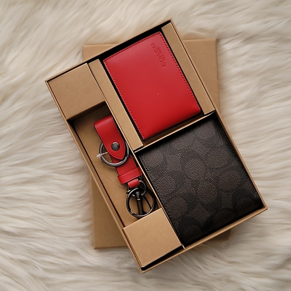 Coach Boxed 3 In 1 Wallet Gift Set In Colorblock Signature Canvas - Picture 3 of 7